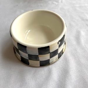 MacKenzie-Childs Courtly Check medium pet dish